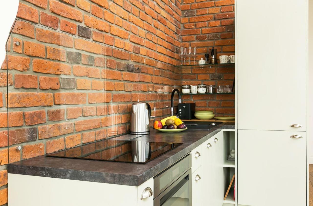 Old Town Brigue Apartment By Otium Cracovia Esterno foto