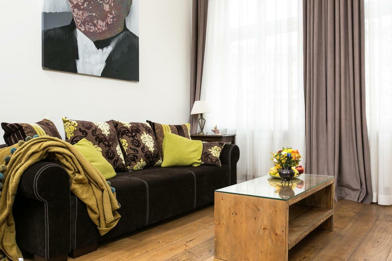 Old Town Brigue Apartment By Otium Cracovia Esterno foto